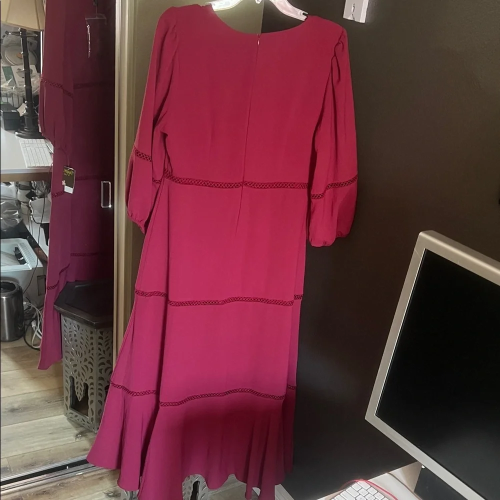 🛑 1 hour sale. NWT. Taylor, size 10P, Fuchsia Long Sleeve Dress - Picture 7 of 12
